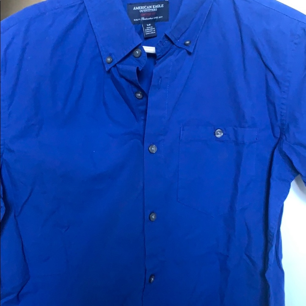 American eagle AE brand new blue button down casual shortsleeved size small